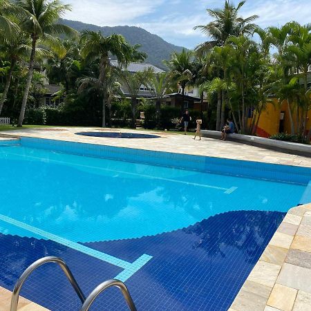 Waves Guest House Maresias Bagian luar foto