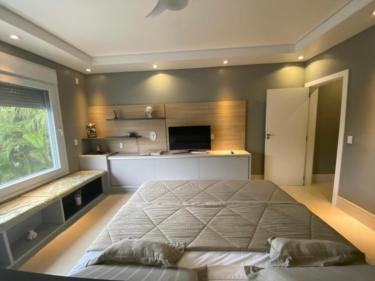 Waves Guest House Maresias Bagian luar foto