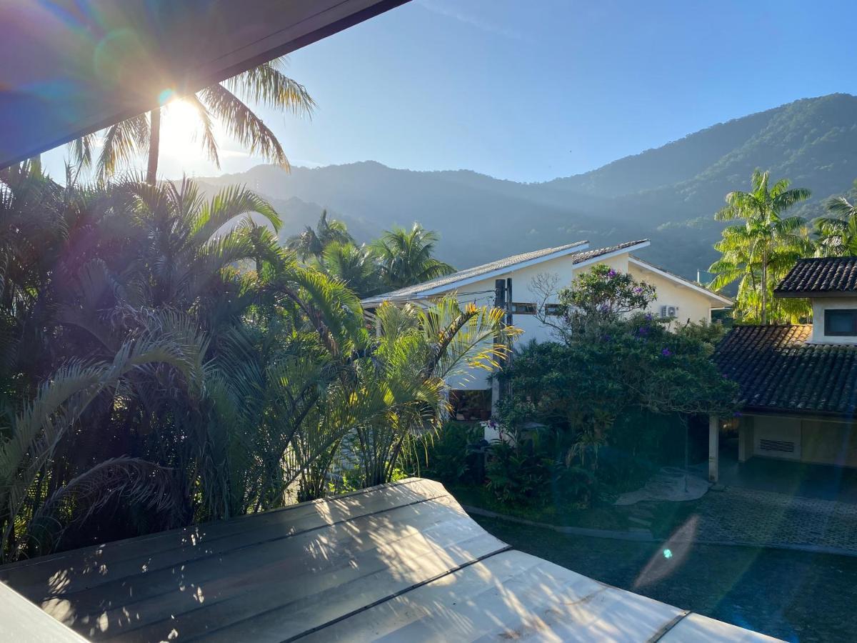 Waves Guest House Maresias Bagian luar foto