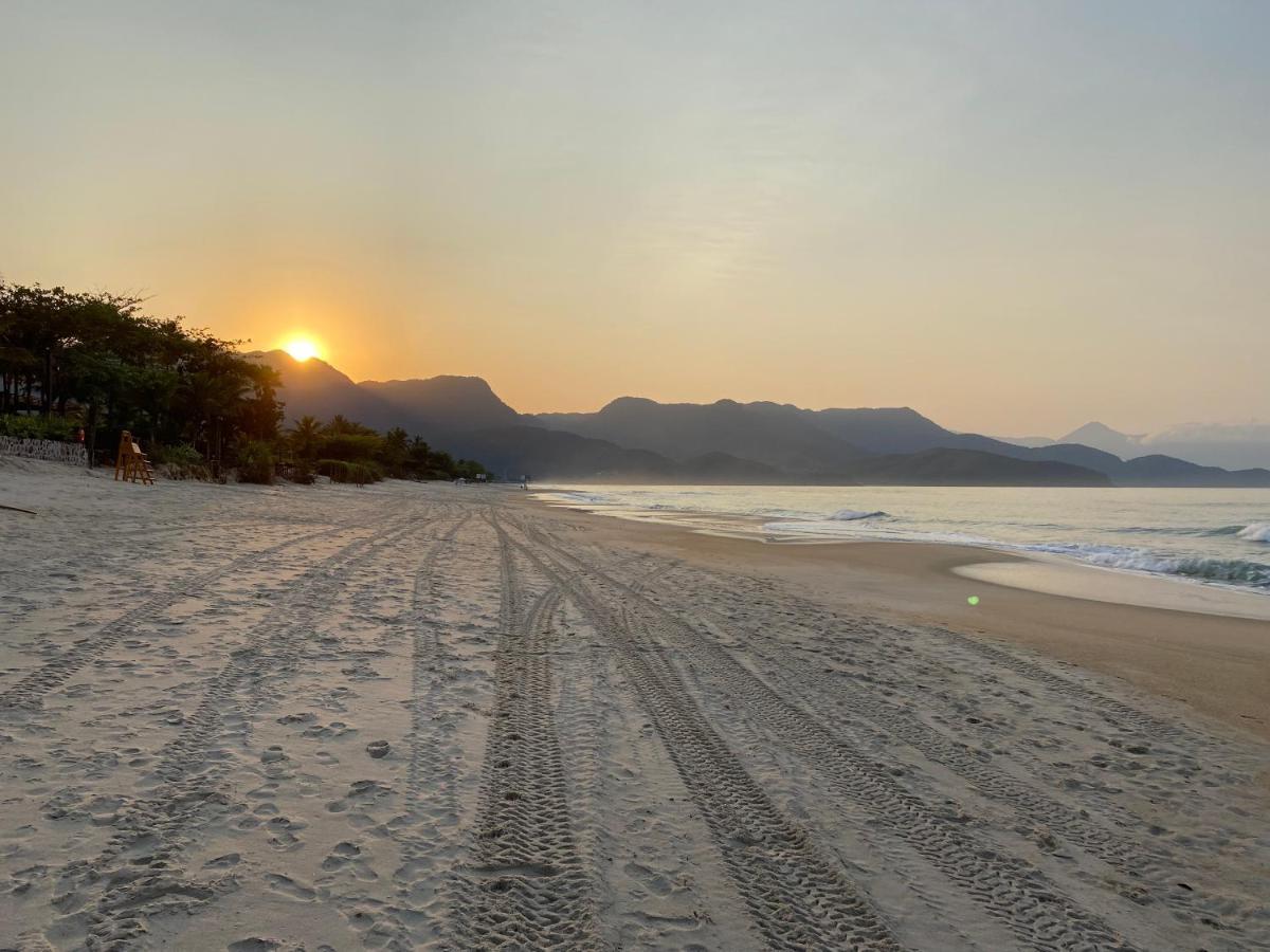 Waves Guest House Maresias Bagian luar foto