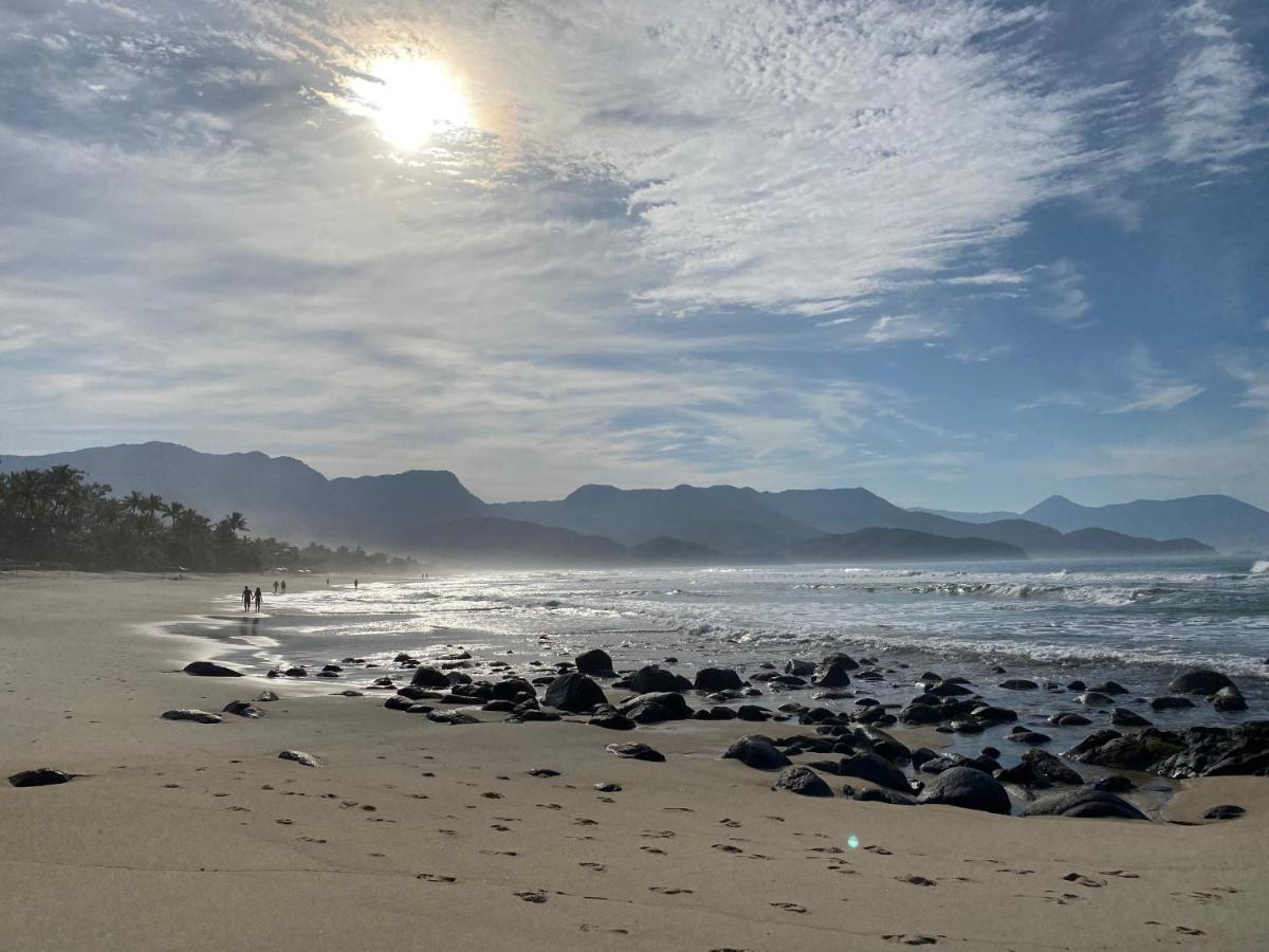 Waves Guest House Maresias Bagian luar foto