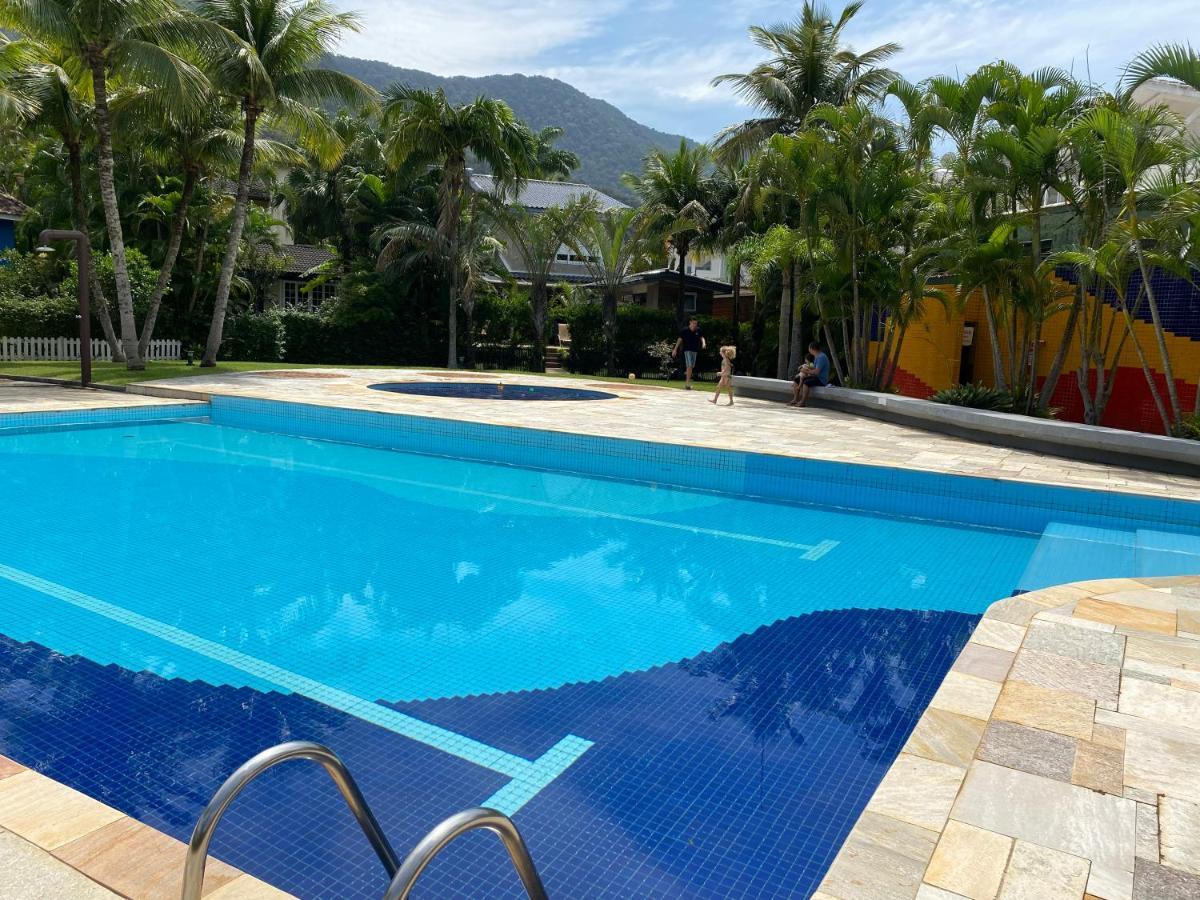 Waves Guest House Maresias Bagian luar foto