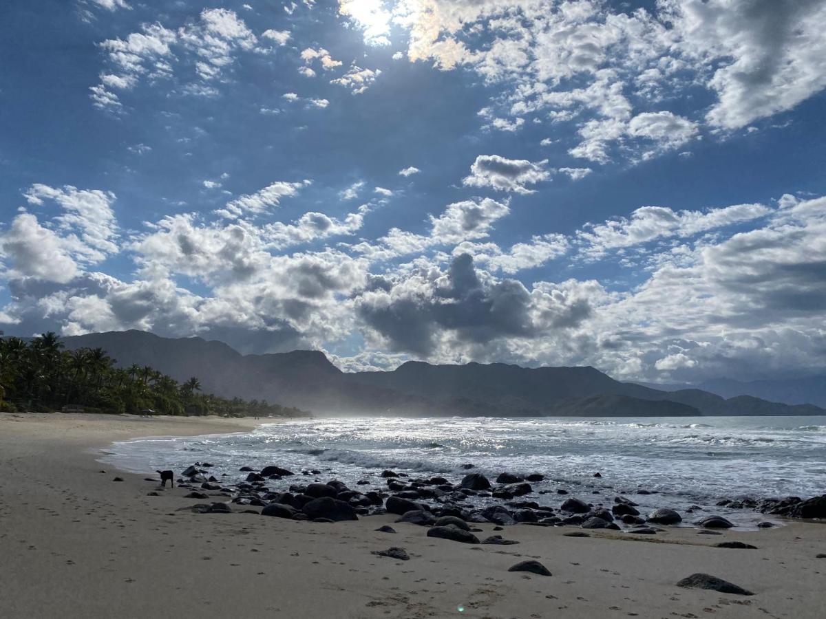 Waves Guest House Maresias Bagian luar foto